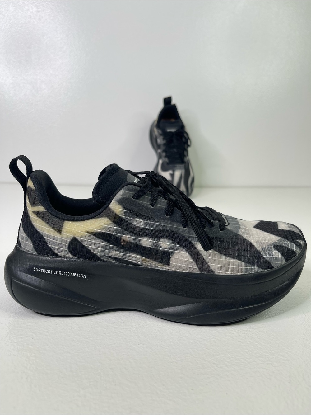 Brandblack Model 2125 Supercritical Jetlon Camo Sneakers Mens 7.5 Black White